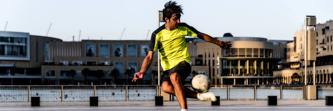 Nutrition for soccer players: eat and drink to win